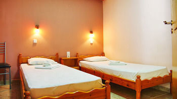 Askeli Lions2 Studios And Apartments מראה חיצוני תמונה