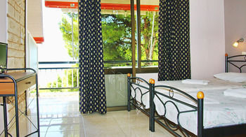 Askeli Lions2 Studios And Apartments מראה חיצוני תמונה