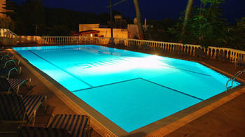 Askeli Lions2 Studios And Apartments מראה חיצוני תמונה
